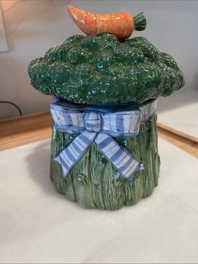 Fitz and Floyd Broccoli Head Canister / Cookie Jar.